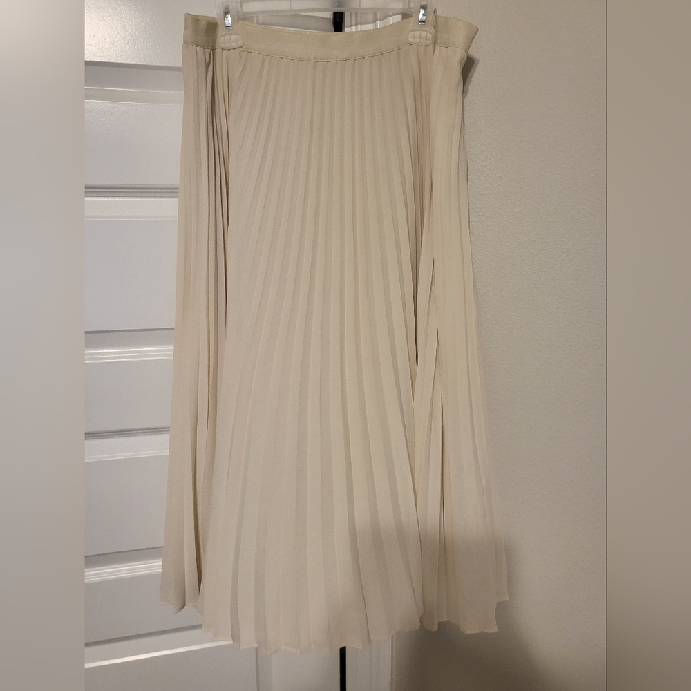 Rails NWOT Ivory Pleated Skirt Size XL